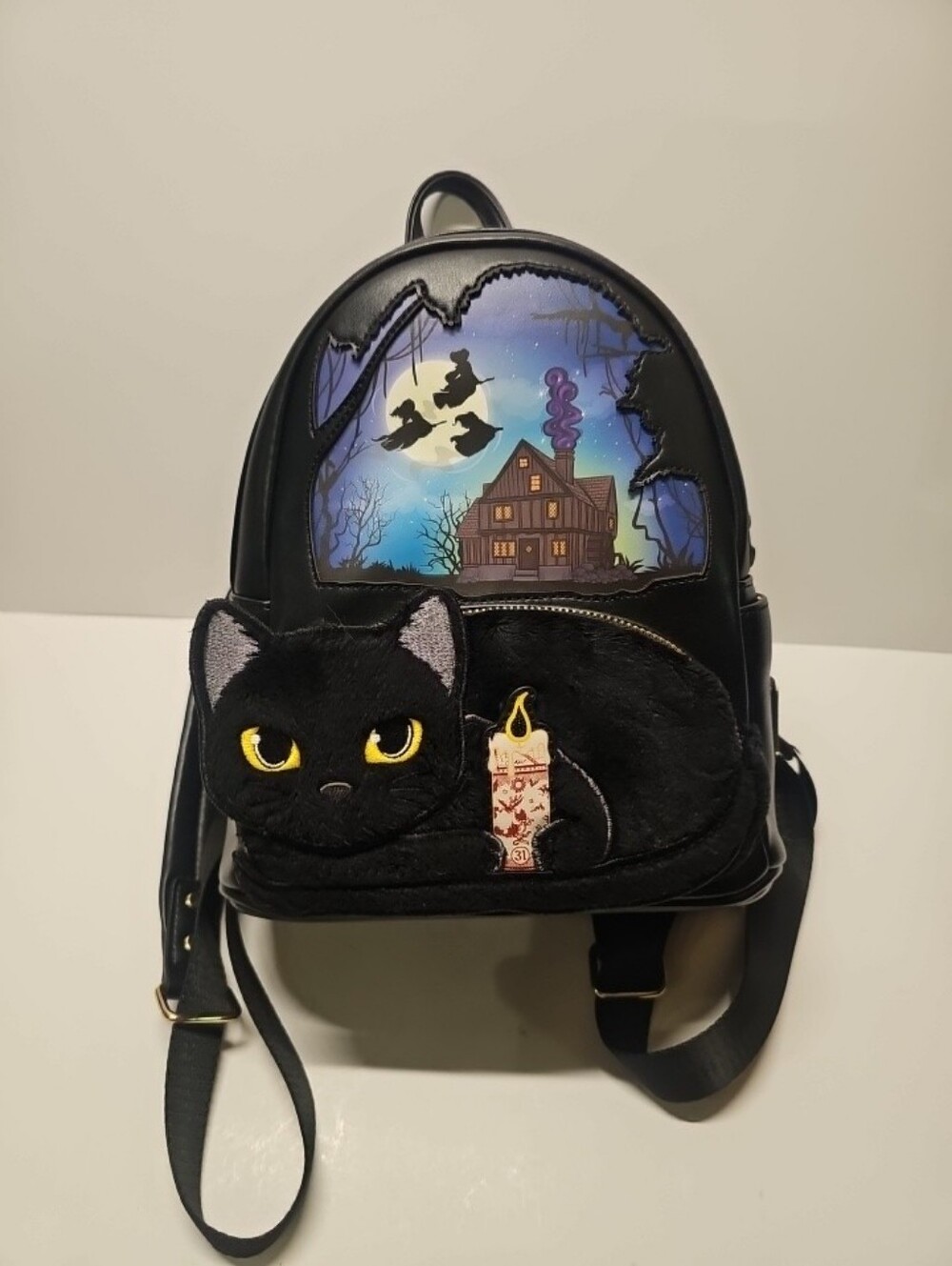 Loungefly Disney Hocus Pocus Binx Mini Backpack Black Cat Plush Pocket